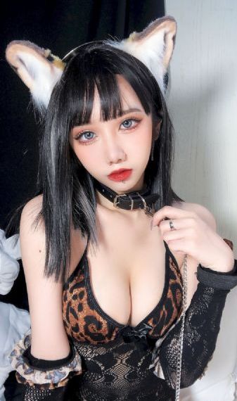 色欲AV人妻天天天久久久欧美_免费观看高清版